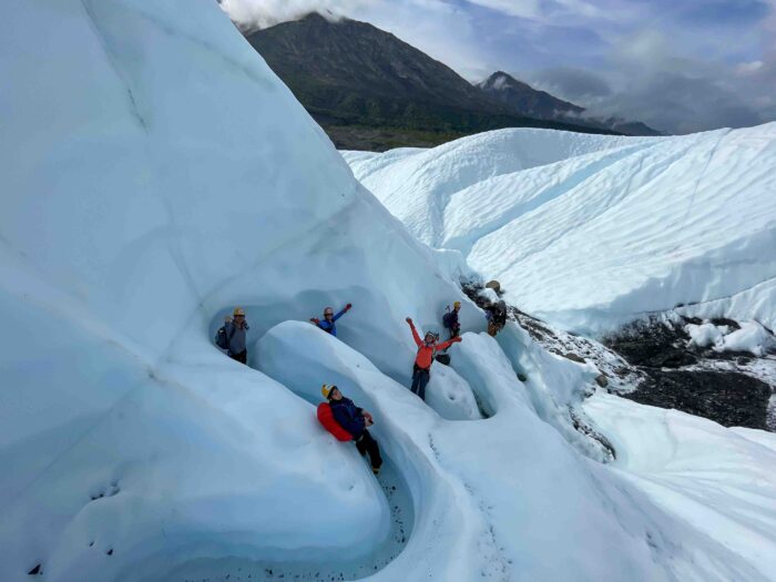 Glacier Trips - Image 2